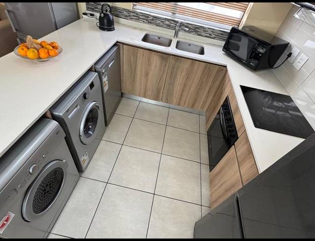 2 BEDROOM APARTMENT FOR SALE IN LINBRO PARK